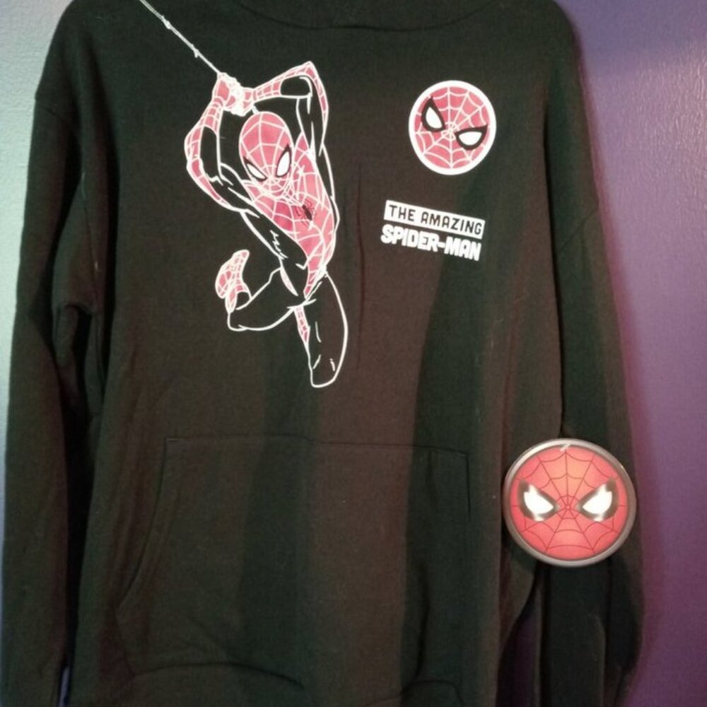 Black Amazing Spiderman Hoodie for Child in XL. NWT